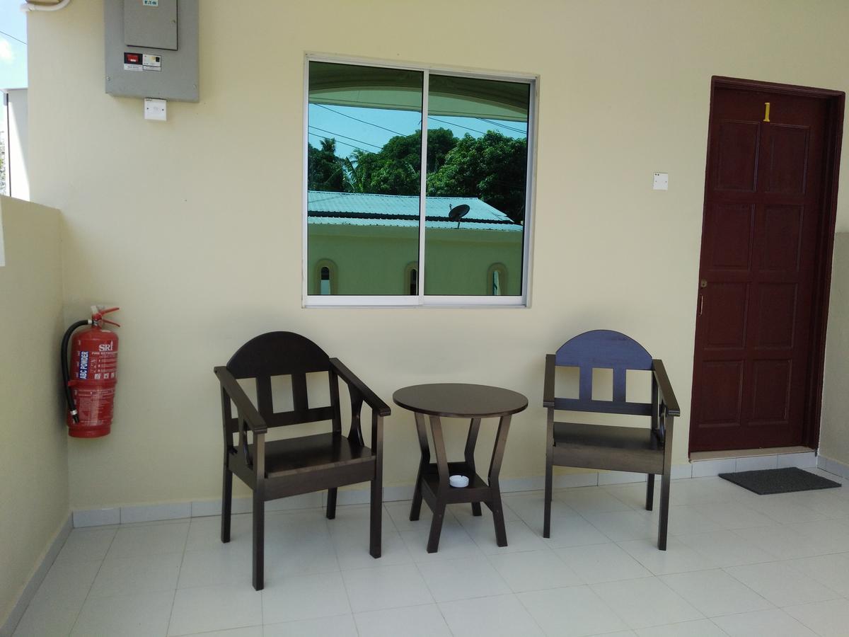 Sri Melor Inn Pantai Cenang  Buitenkant foto