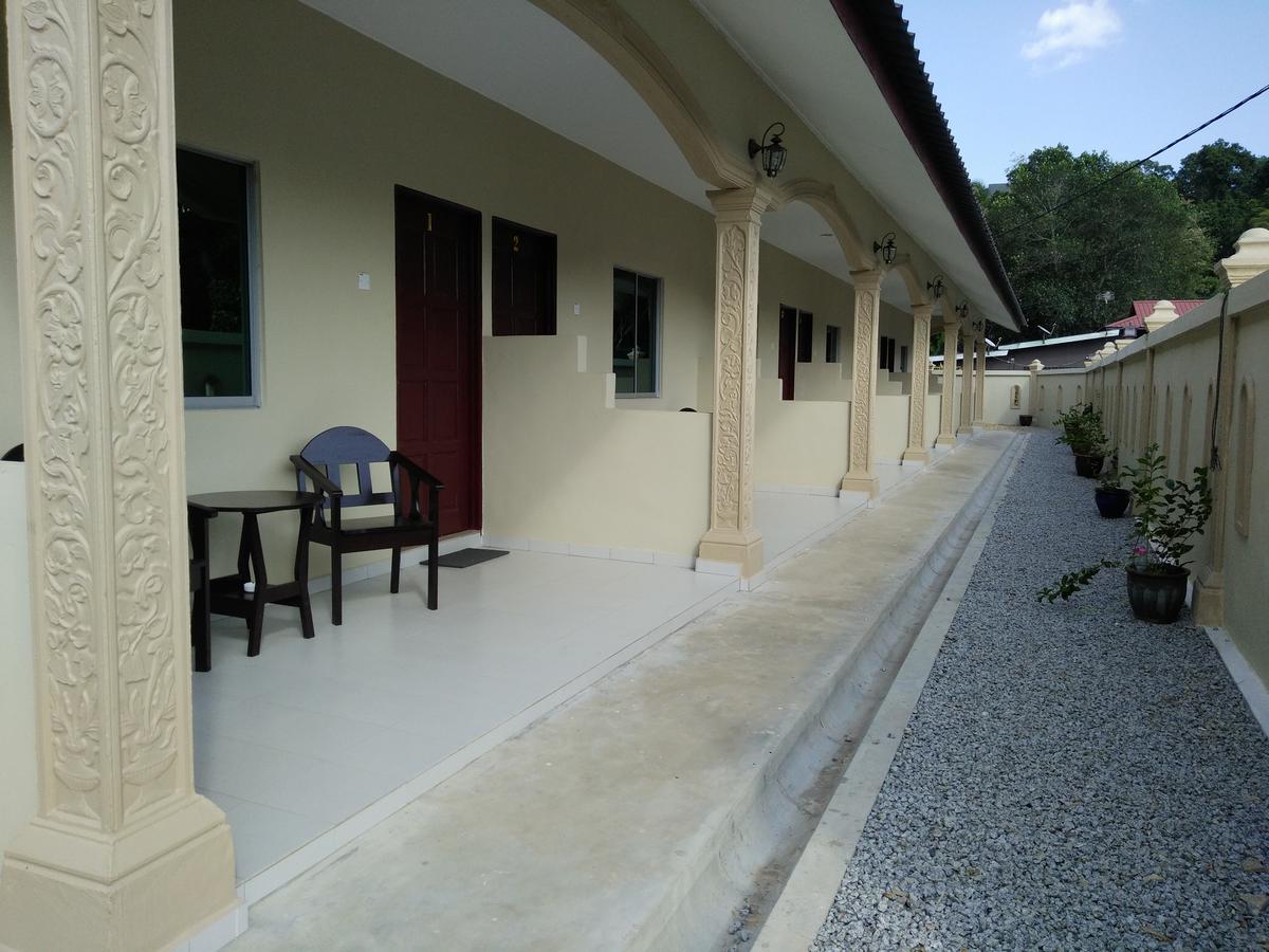 Sri Melor Inn Pantai Cenang  Buitenkant foto
