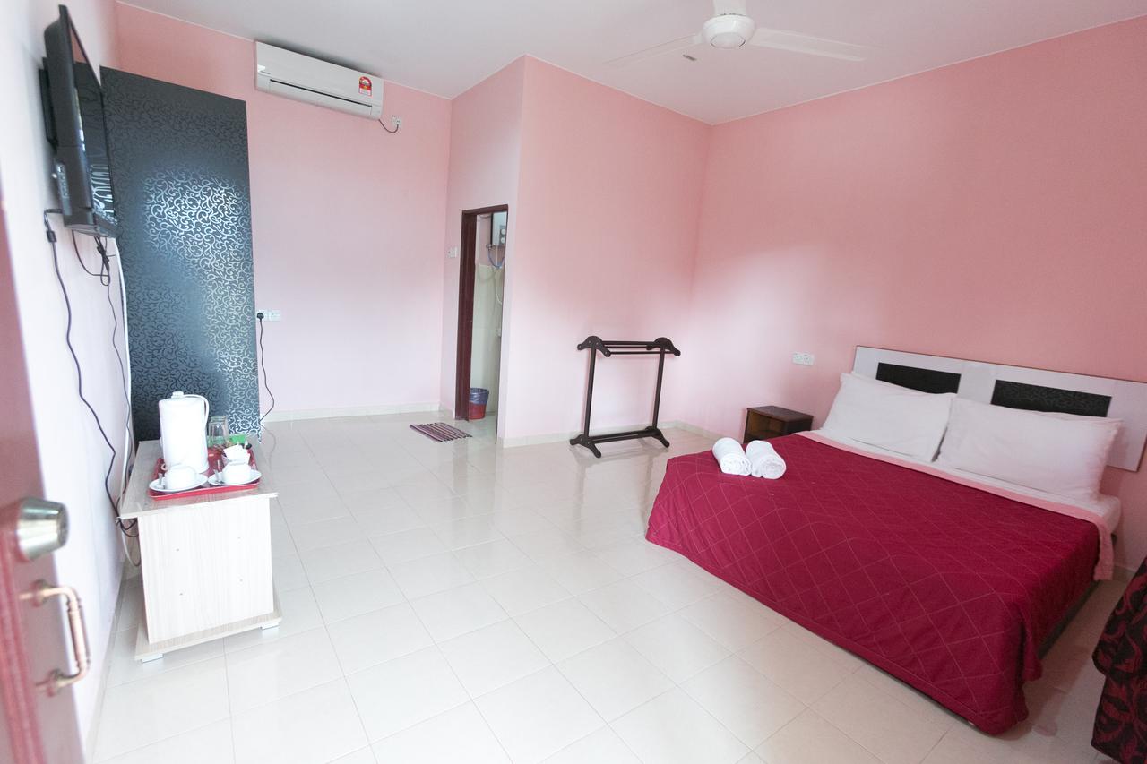 Sri Melor Inn Pantai Cenang  Buitenkant foto
